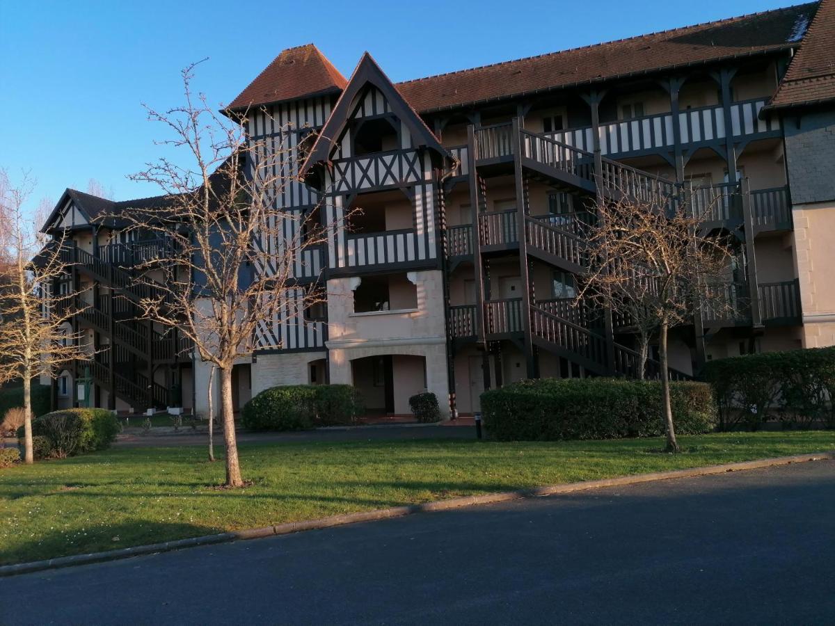 Appartement - Residence Du Golf Deauville 2 Zewnętrze zdjęcie